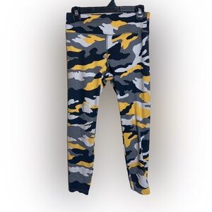 Yellow Camo Capri Leggings Medium